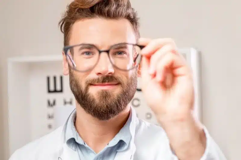 Choisir un bon opticien : points clés à considérer