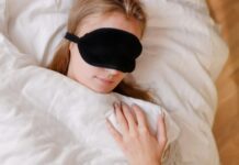 Découvrez les bienfaits du masque de sommeil en soie pour vos nuits